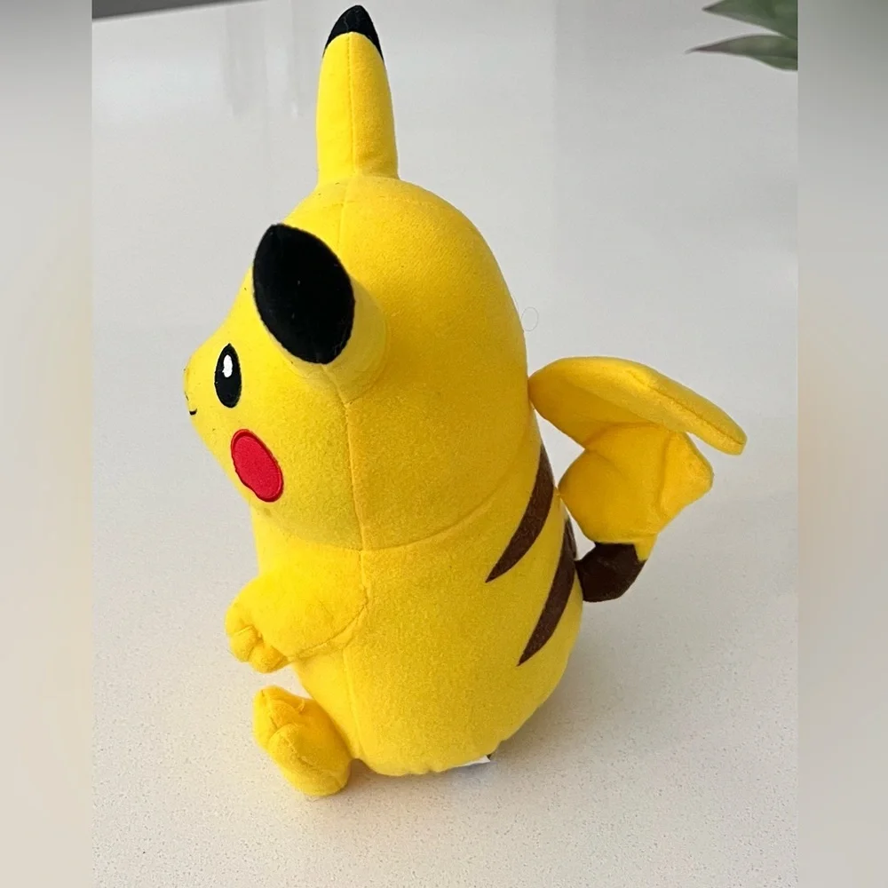 The Pokémon Co. Official Pikachu 10” Plush Stuffed‎ Toy